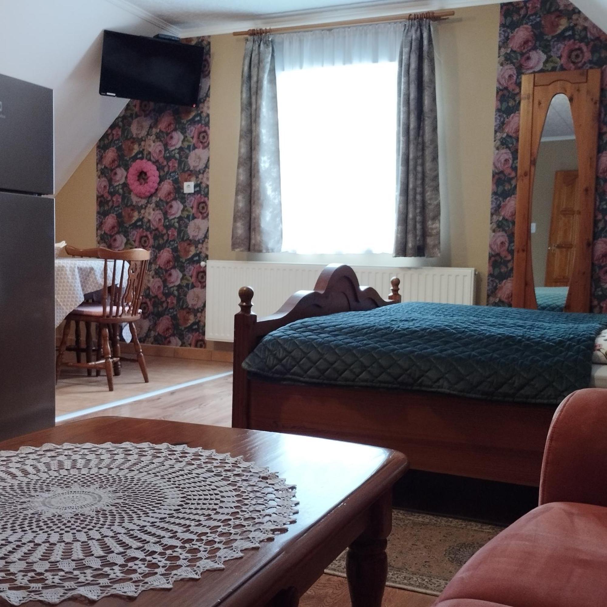 Bobita Apartmanhaz Szilvasvarad Exterior photo